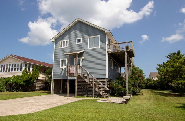 Oceanside, Ocean views, sun decks, Hot Tub, SNH418, Blue Cloud