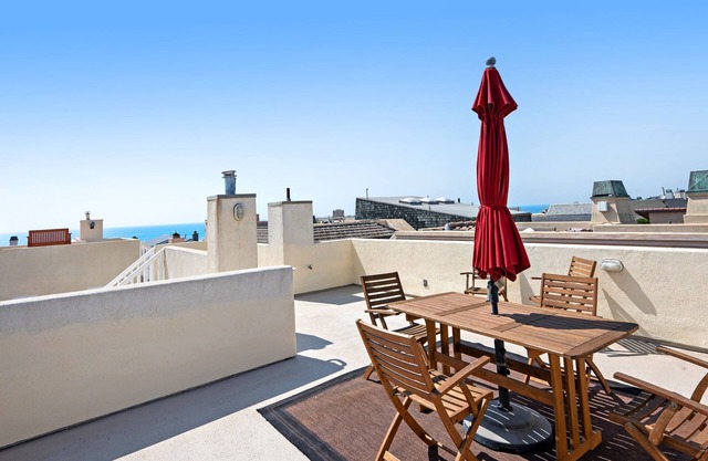 Oceanview home with rooftop deck and game room - dog-friendly