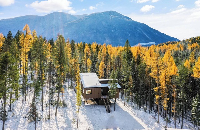 Off Grid Stays - Cabin #1