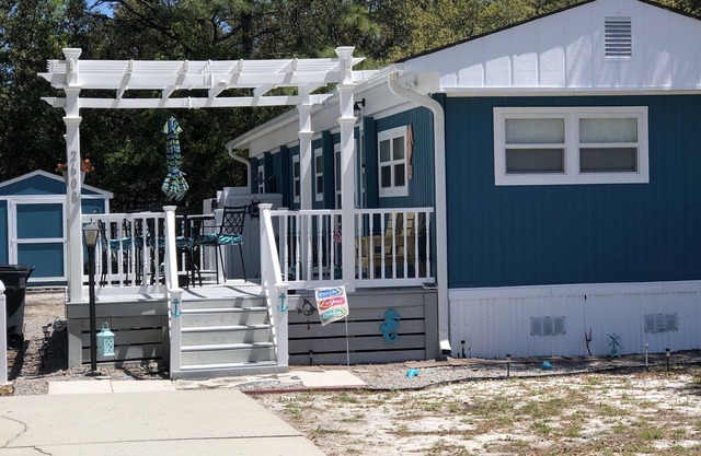 Off Island gem!!! Super relaxing and close to Holden Beach