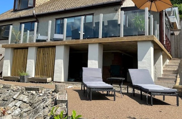 Offa's Lodge Family Home Quiet Area With sea Views