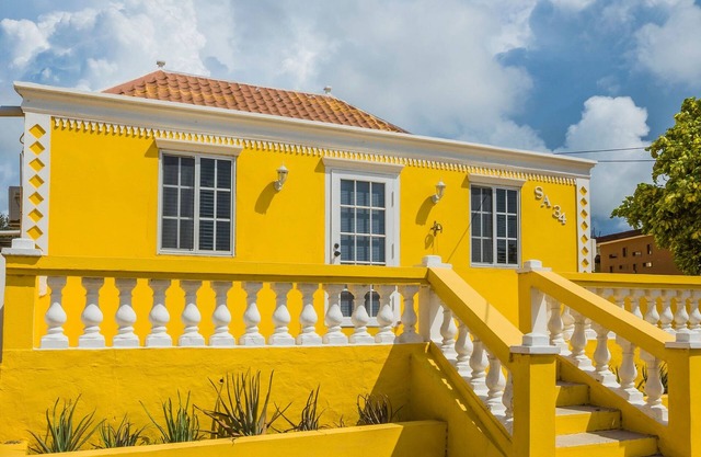 Old Aloe House - A 100 year old, fully renovated vacation home