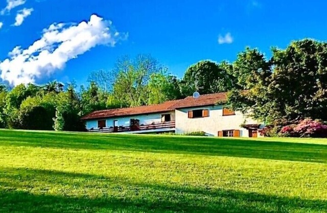Old Cascina LeRonche, Authentic Historic Cottage