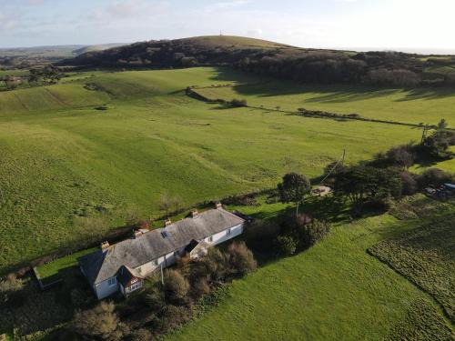 Old Coastguards - Stunning Historic Cottage