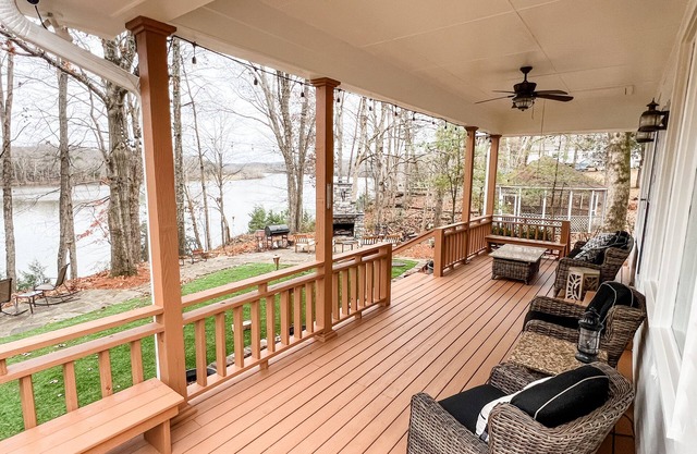 Old Hickory Hideaway Lakehouse in Lebanon, TN