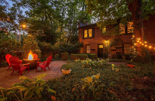 Old Louisville Carriage House - 3BR/2BA - Fire pit