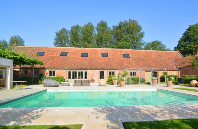 Old Oaks Barn - Three Bedroom House, Sleeps 6