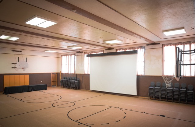 Old School Inn Archer 10,000 square ft