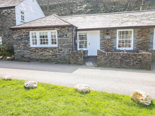 Carpenters Cottage 