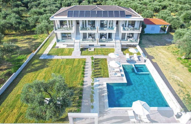 Olia Thassos Luxury Apartments
