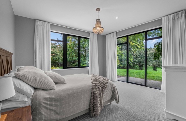 Olive Estate - Martinborough Holiday Home