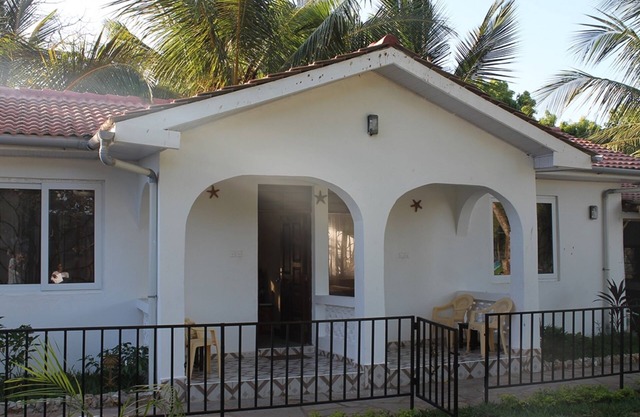 Oluwa Seun Beach Cottages