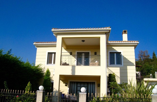 Olympia Family House II