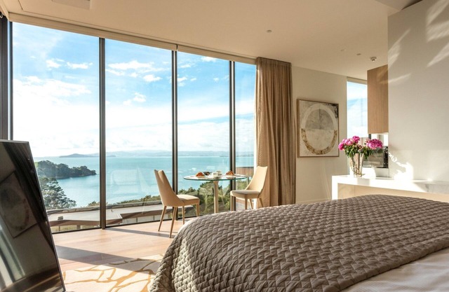 Omana Luxury Villa on Waiheke Island Four intimate villas with private beach