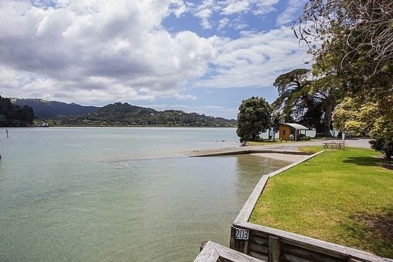 On Point - Point Wells Holiday Home