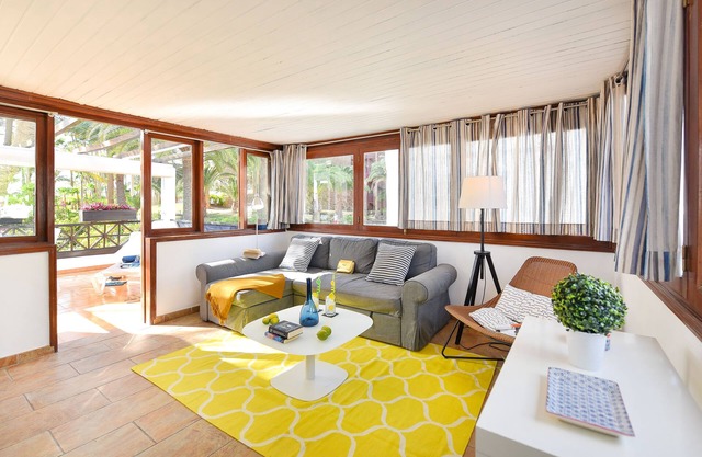 On-the-Beach House with terrace - Maspalomas (sleeps 4)