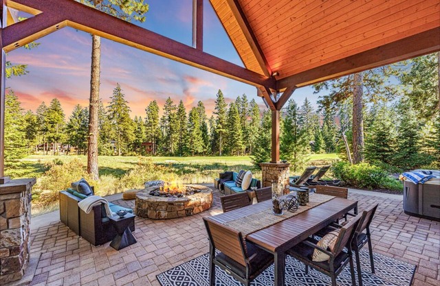 On the Greens Escape | Seasonal FREE NIGHT + Luxe Amenities