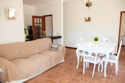 One bedroom apartement at Ponte da Barca 100 m away from the beach with city view shared pool and furnished terrace