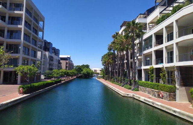 One Bedroom Apartment - fully equipped Waterfront based