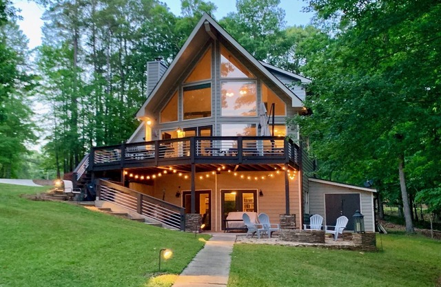One-of-a-Kind, Lakefront House Near the Ritz, Sandbar & Boathouse!