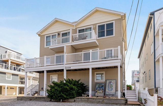 Only 200 feet to the beach!