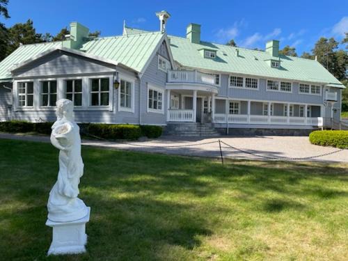 Onsala Mansion B&B