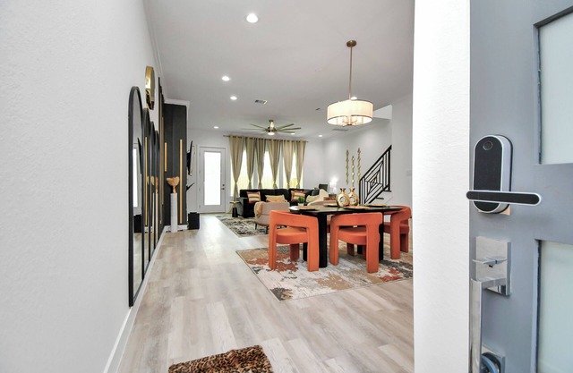 Opal Oasis Lodging - MedCenter - Downtownnn