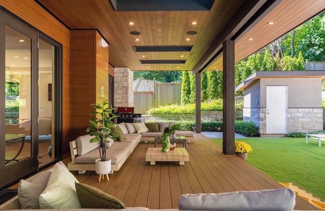 Opulent Retreat Pool, Spa, Hot tub & Theater