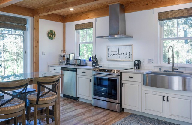 Orcas Island, Heavenly Homestead #281