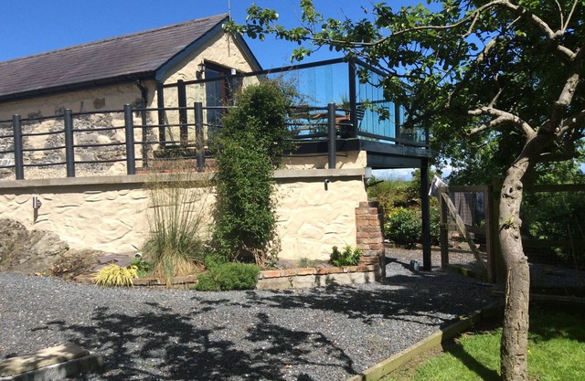 Orchard Cottage barn conversion romantic retreat. Escape to the country.