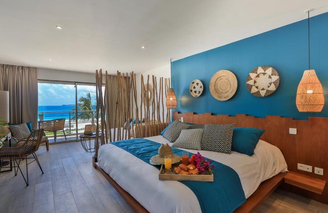 Orient Beach Hotel