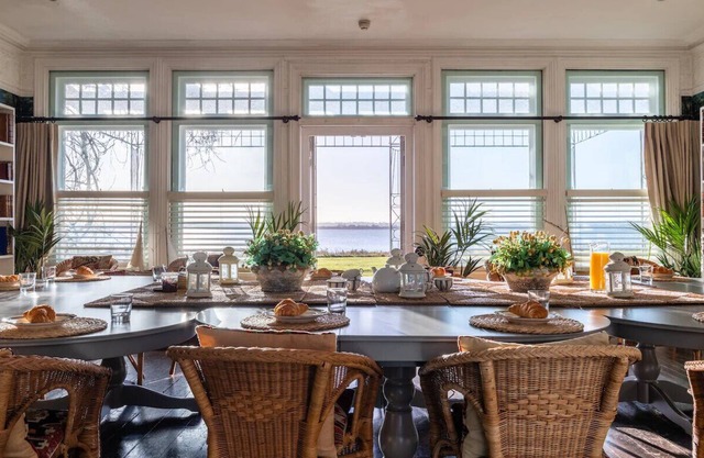 Osea Island: Cottage Seclusion