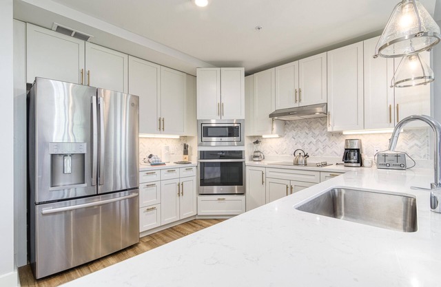 Osprey Pointe Elegance: Steps to Sandestin Beach with Luxury Amenities at Sandestin Golf and Beach Resort!