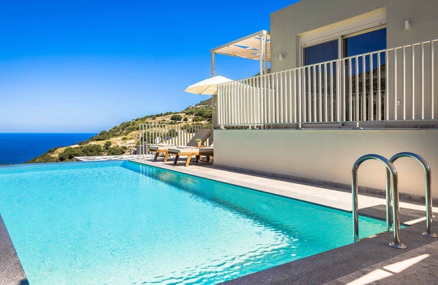 Ostria Villa - One Bedroom Villa, Sleeps 2