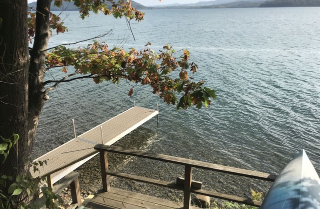 Otsego Lakefront Cottage ~ Sleeps 4