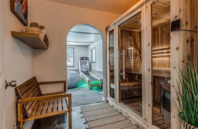 Our family would love to share our house with you!n
