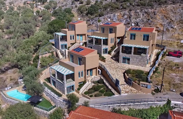 Ouzo Villas 2, 3BR Villa in Ag. Isidoros Plomari Lesvos