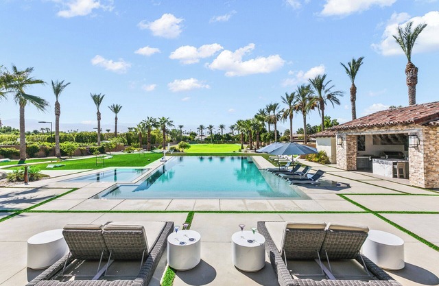 Over 6500 sq ft of privacy on 2.5 acres, Coachella & Stagecoach events, deals!