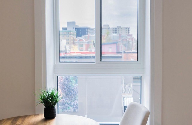 Oversized Trendy Studio Unit in Prime Downtown location
