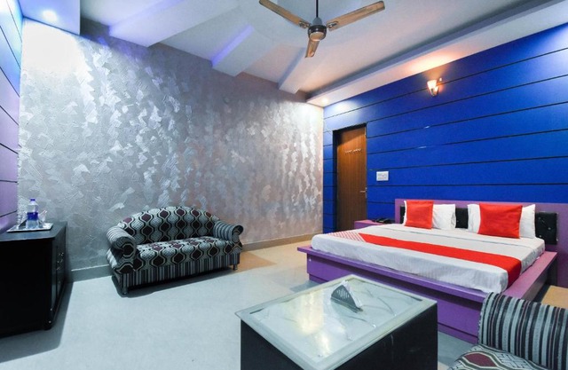 OYO 49414 Hotel Yuvraj Residency