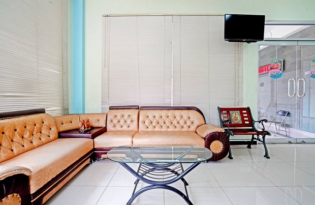 OYO 90836 Bartu Guesthouse