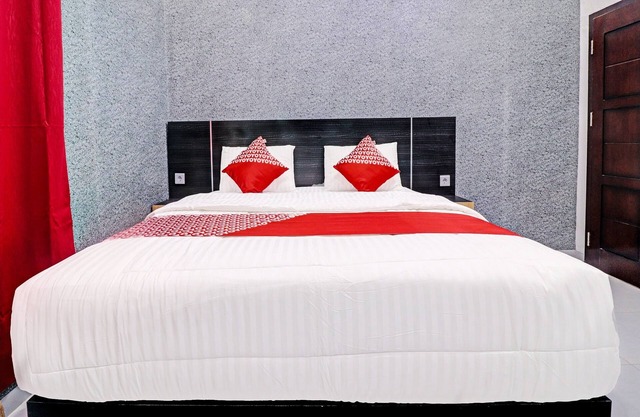 OYO 91203 Naufal Residence Syariah