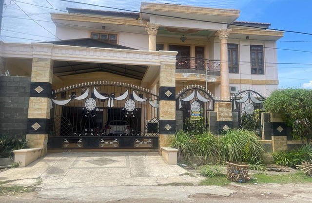 OYO 93502 Homestay Pakmuklis Syariah 2 Near Taman Mini Lhokseumawe