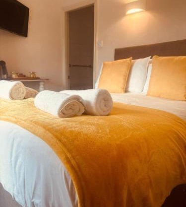 OYO The Croppers Arms