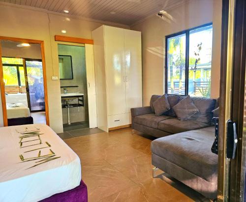 Pacific Harbor B&B