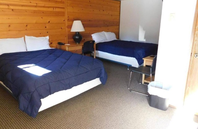 Packwood Inn
