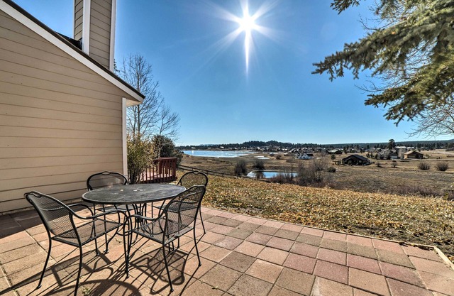Pagosa Springs Getaway w/Patio & Lake Views!