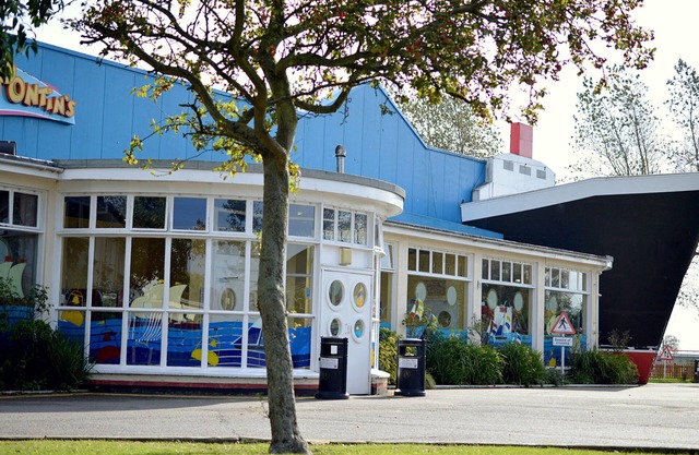 Pakefield Holiday Village