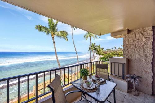 Paki Maui 301 · Direct Oceanfront Views Remodeled 2BD Condo