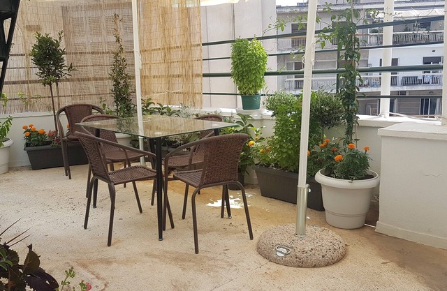 Palette Apartment (Carmine) - Athens Center, 6 BD, 3 BATH
